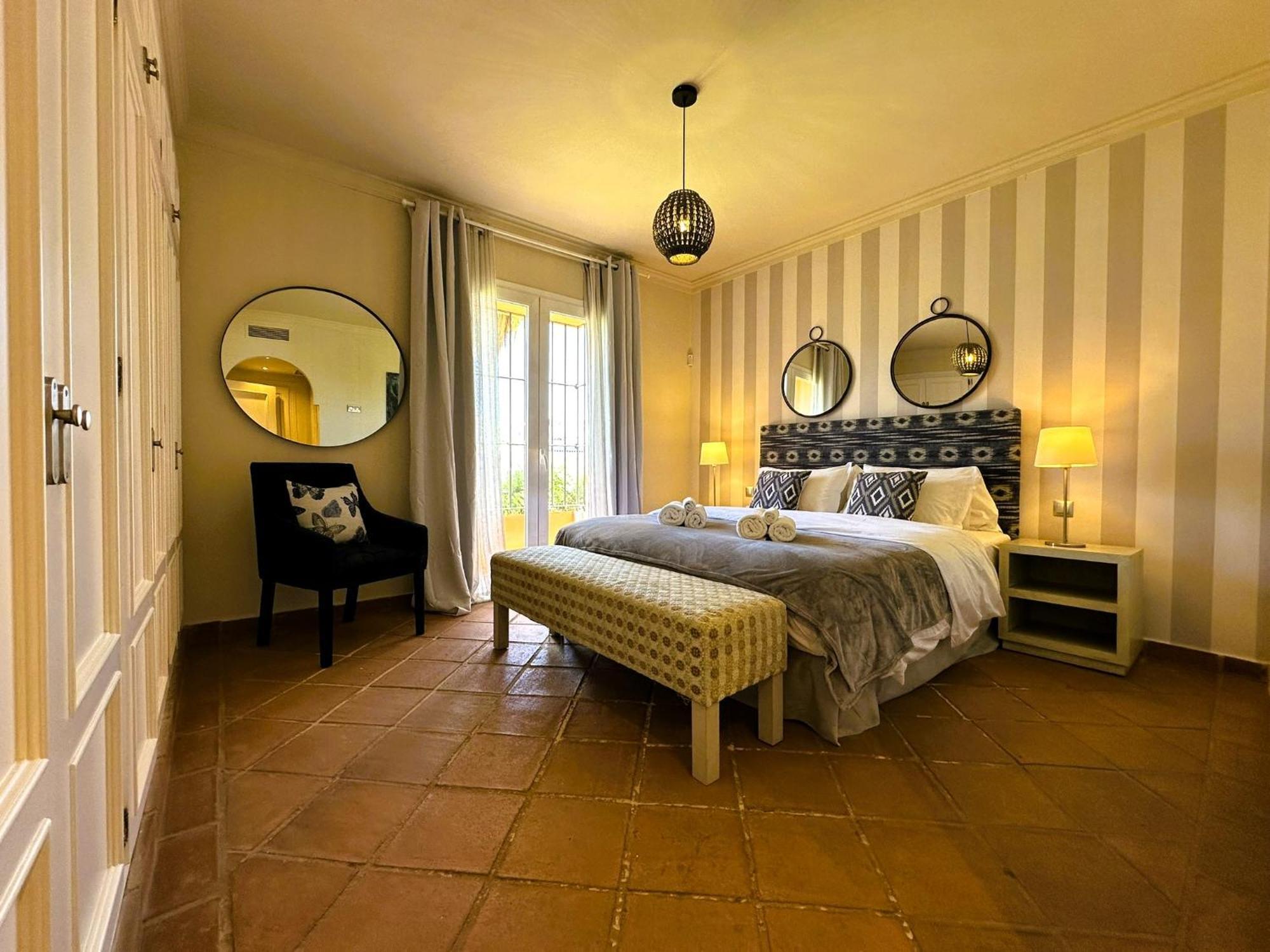 La Perla de Marakech Apartment Estepona Bagian luar foto