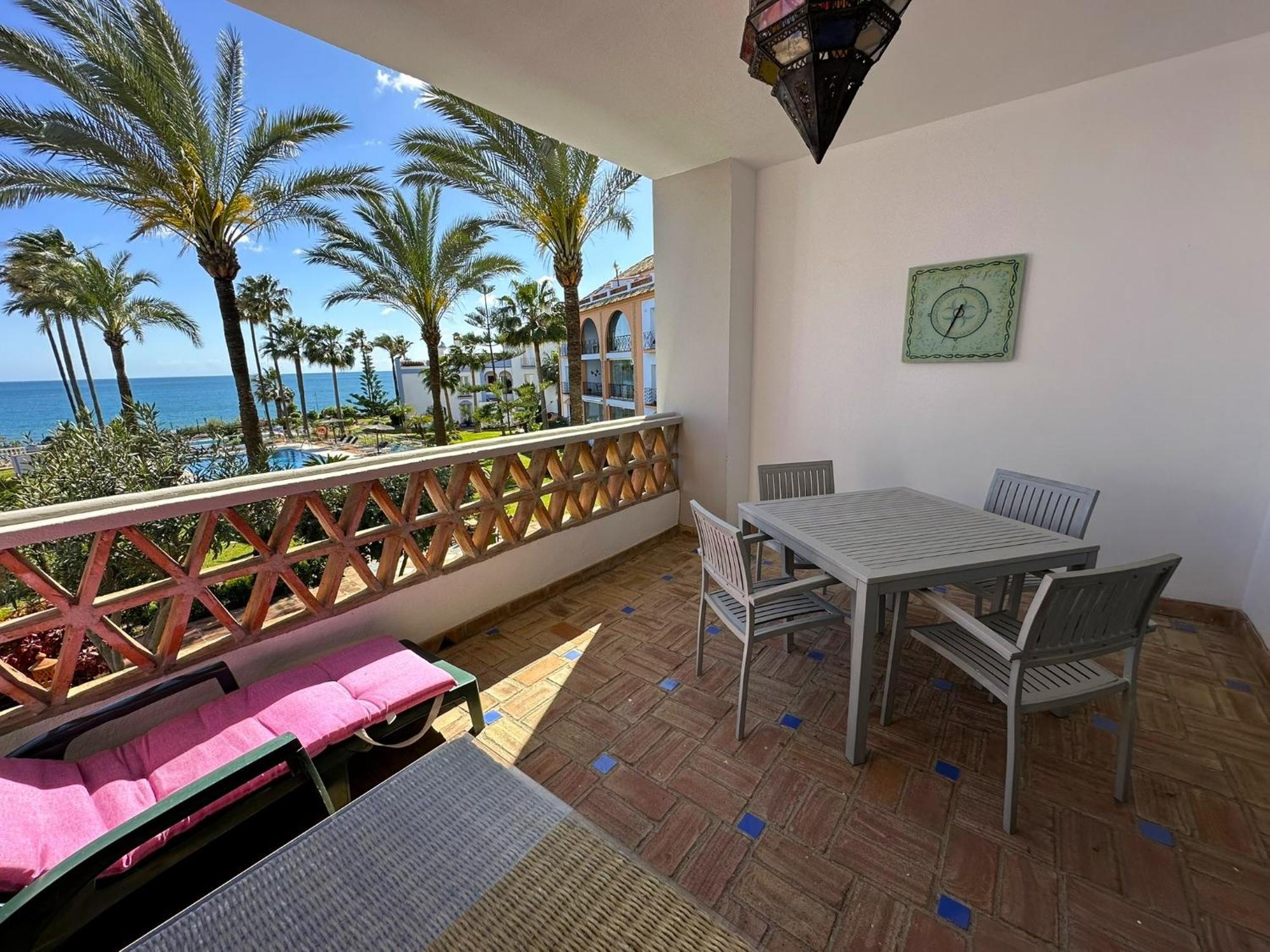 La Perla de Marakech Apartment Estepona Bagian luar foto
