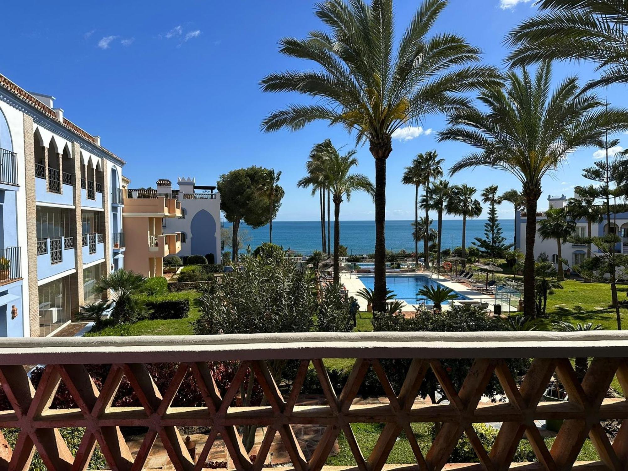 La Perla de Marakech Apartment Estepona Bagian luar foto